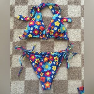 blue floral bikini & skirt set💙